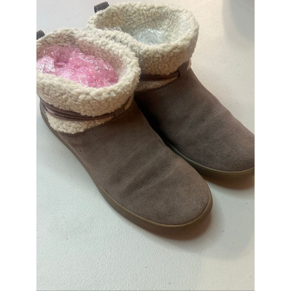 KOOLABURRA by UGG Women's Taupe ISANA Suede Booties Faux Fur Ankle Boots Size 6